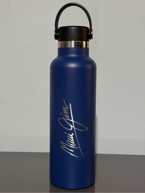 Maui Jim Hydroflask—Navy Blue—Stainless Steel Water Bottle with Black Cap